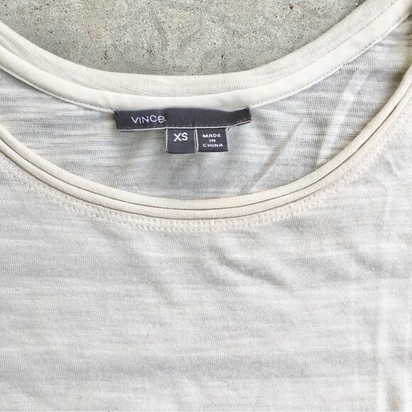 Vince Tee T-Shirt Off White Cream Beige Rolled Sleeves Short Sleeves XS - Picture 4 of 6